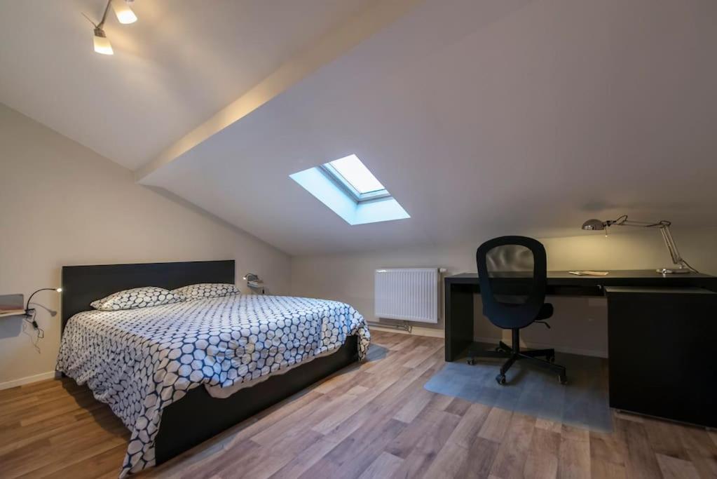 Appartement 4 Chambres A Luik Buitenkant foto